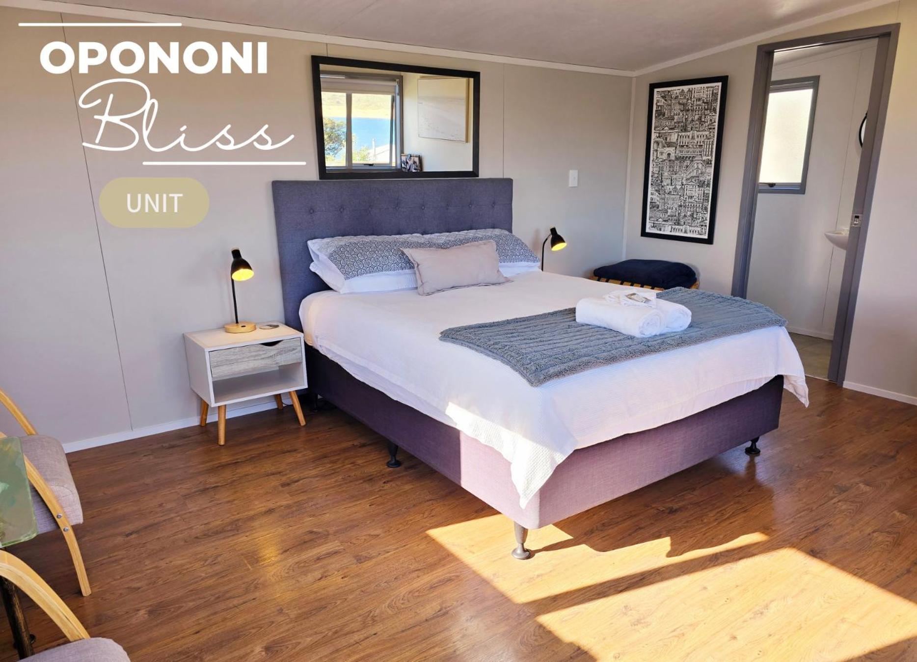 Opononi Bliss Villa Bagian luar foto